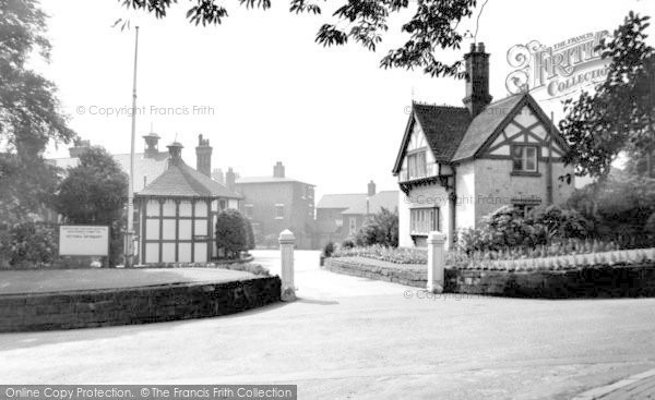 Photo of Northwich, Victoria Infirmary c.1960