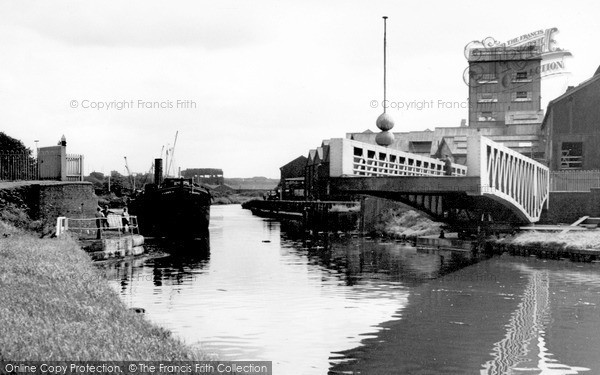 Photo of Northwich, Winnington Bridge c.1955