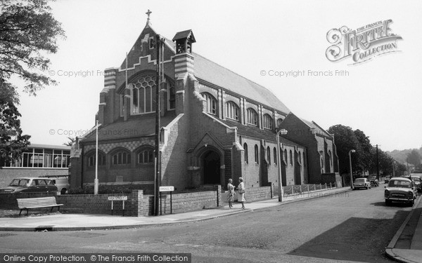Photo of Northwood, Emanuel Parish Church c.1960