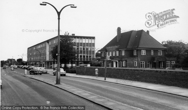 Photo of Northwood Hills, The Northwood Hills Hotel c.1965