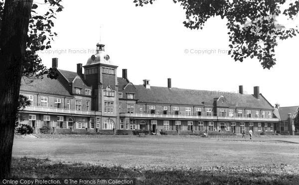 Photo of Northwood, Mount Vernon Hospital c.1960