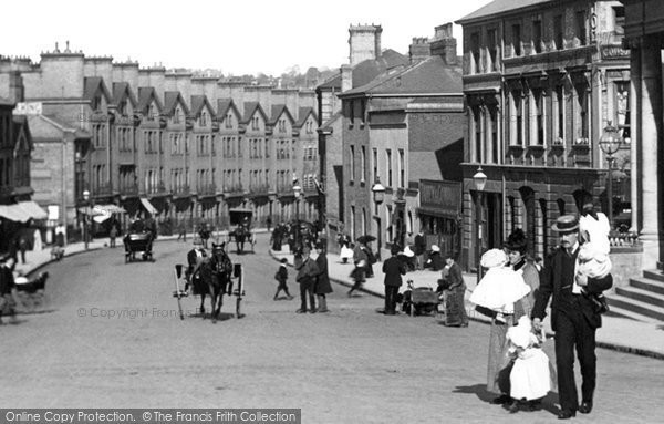 Photo of Norwich, A Family, Prince Of Wales Road 1896