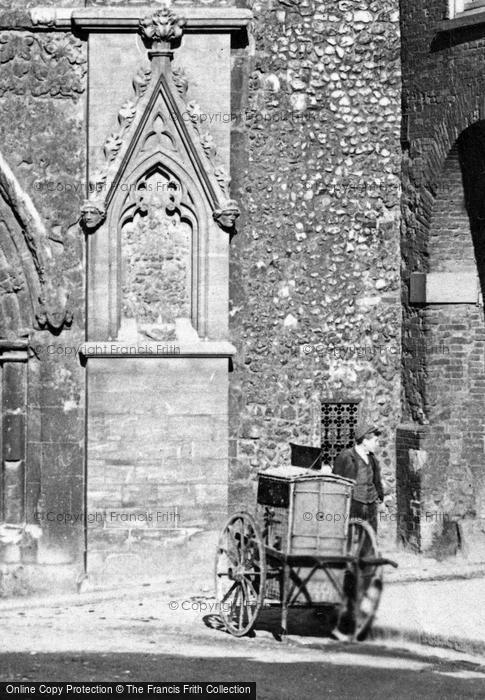 Photo of Norwich, A Handcart 1896