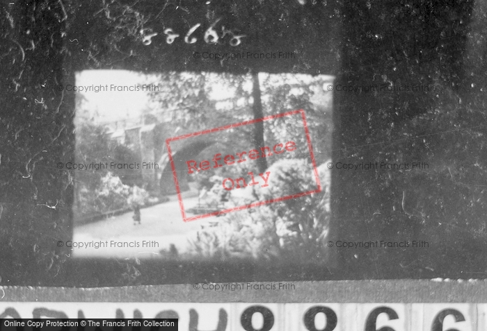 Photo of Norwich, Castle, Bridge And Gardens 1938