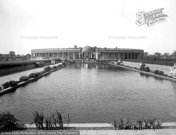 Photo of Norwich, Eaton Park Lily Pond 1932