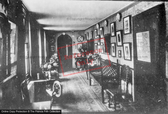 Photo of Norwich, Maid's Head Hotel, Corridor 1929