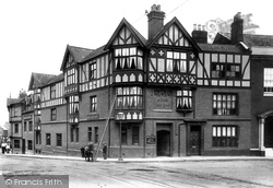 Maid's Head Hotel, Wensum Street 1901, Norwich
