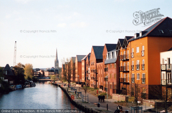 Photo of Norwich, Riverside 2004