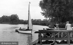 Sailing Boat, Brundall Gardens 1922, Norwich
