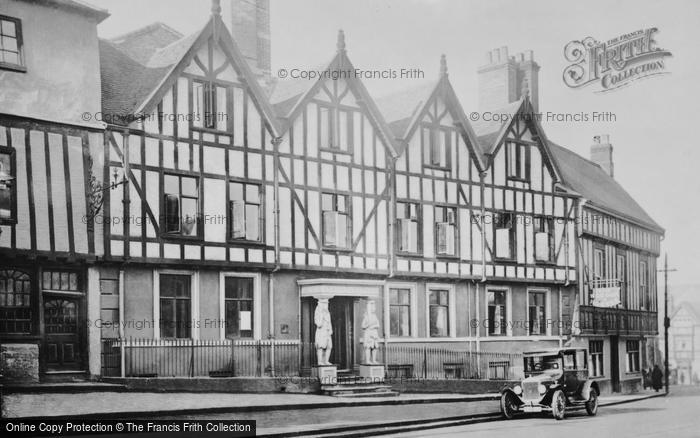 Photo of Norwich, Samson And Hercules House c.1935