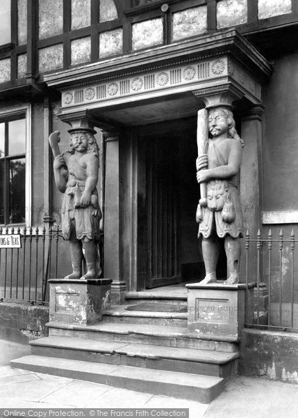 Photo of Norwich, Samson And Hercules House, Tombland 1929