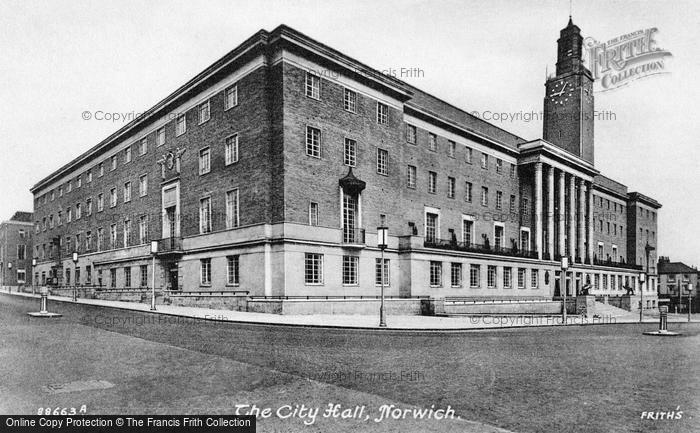 Photo of Norwich, The City Hall 1938