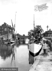The Wensum And Prince Of Wales Bridge 1935, Norwich