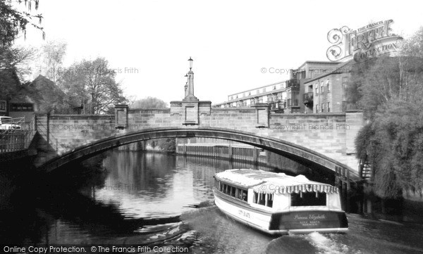 Photo of Norwich, Whitefriars Bridge 2004