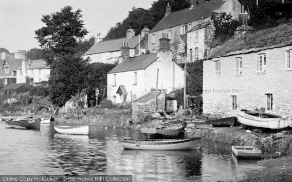 Photo of Noss Mayo, Houses By River Yealm 1924