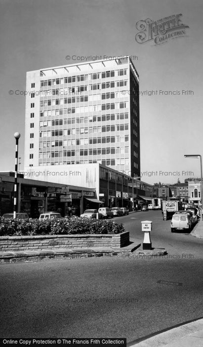 Photo of Notting Hill, Newcombe House c.1965