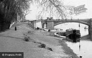 Houseboat At Trent Bridge 1890, Nottingham
