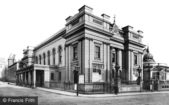 Nottingham, Mechanics Hall 1890
