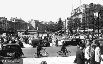 Nottingham, Old Market Square c1950