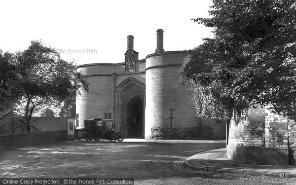Photo of Nottingham, The Castle Gatehouse 1920