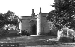 The Castle Gatehouse 1920, Nottingham