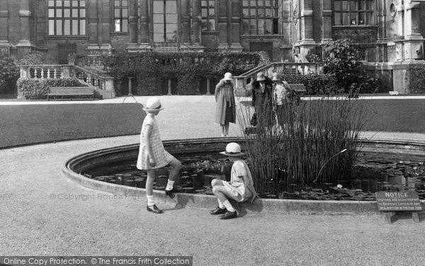 Photo of Nottingham, The Lily Pond At Wollaton Hall 1928