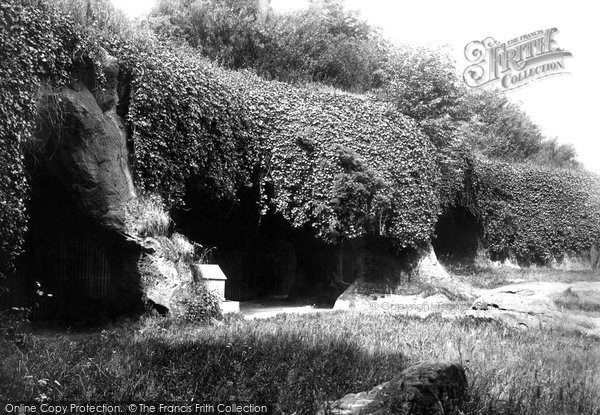 Photo of Nottingham, The Robin Hood Caves 1893