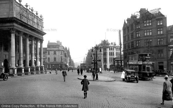 Photo of Nottingham, Theatre Square 1927