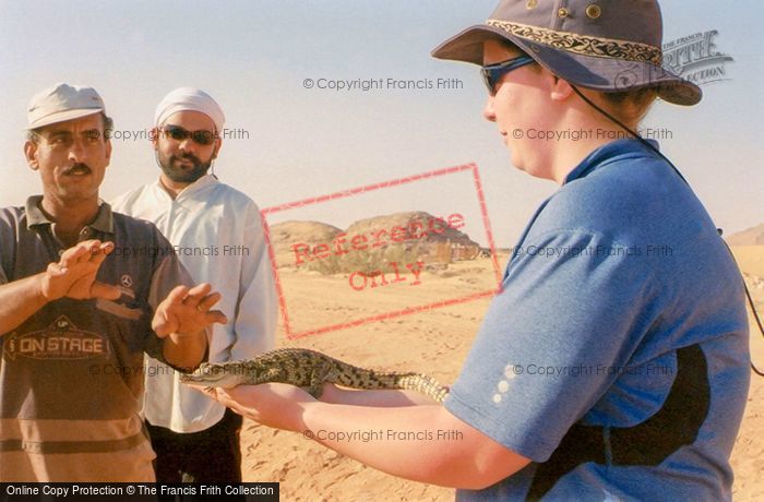 Photo of Nubia, Crocodile 2004