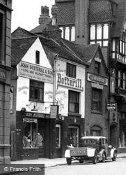 Botterill's Tailor's Shop, Newdegate Street c.1945, Nuneaton