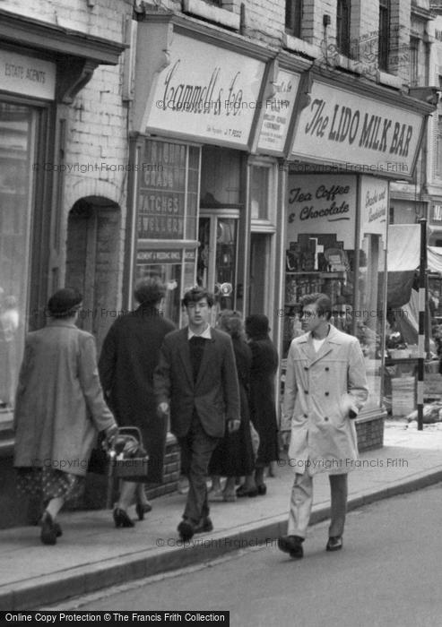 Photo of Nuneaton, Pedestrians In Town Centre 1957