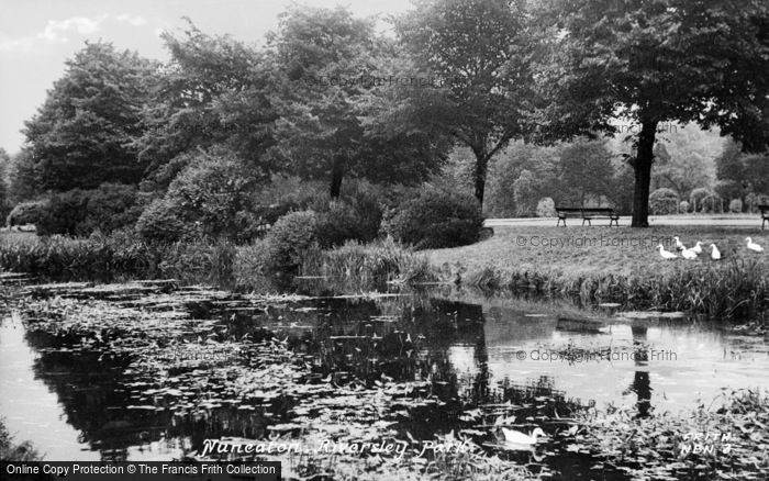 Photo of Nuneaton, Riversley Park c.1945