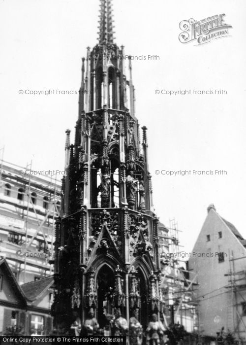 Photo of Nuremburg, Fountain c.1938