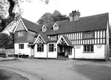 The Queen's Head c.1965, Nutfield
