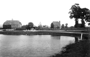 Village And Pond 1912, Nutfield