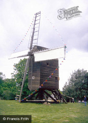 Windmill 1995, Nutley