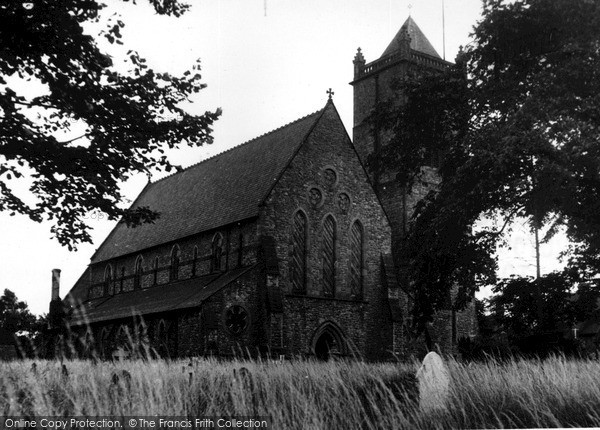 Photo of Oakengates, St George's Church c.1960