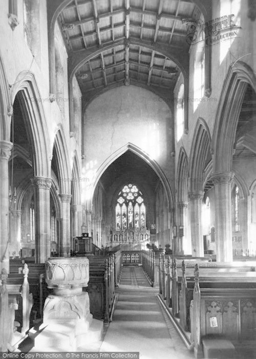 Photo of Oakham, Church, The Nave c.1950