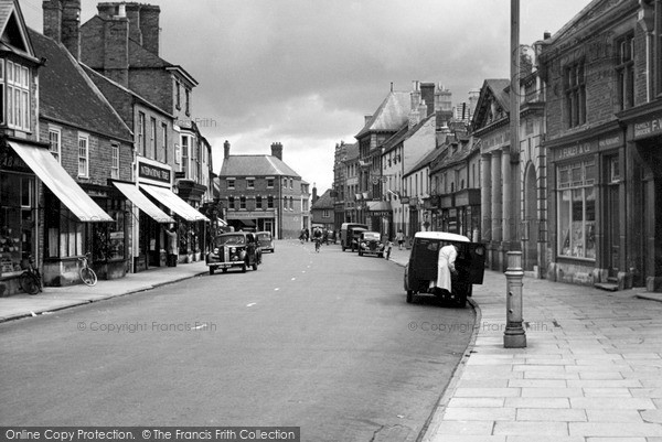 Photo of Oakham, High Street c.1950