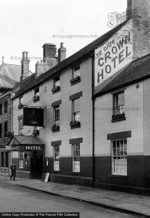 Photo of Oakham, High Street, The Crown Hotel 1927