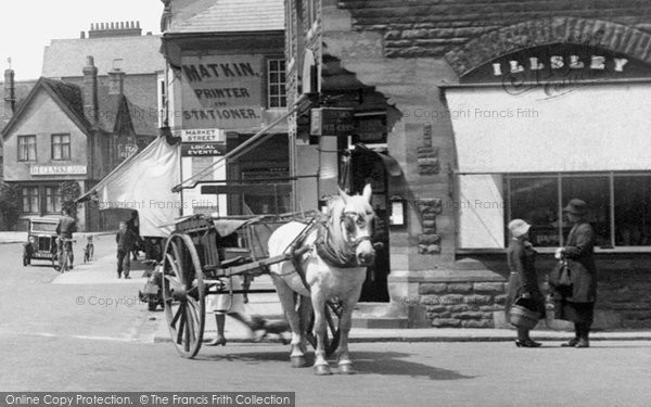 Photo of Oakham, Horse And Cart, High Street 1932