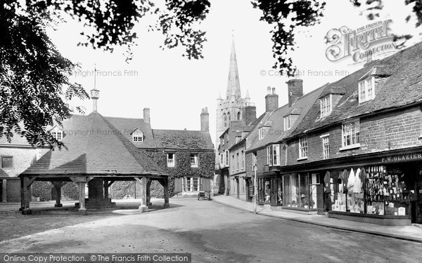 Photo of Oakham, Old Buttercross And Church 1927