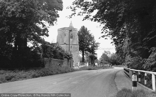 Photo of Oakley, St Mary's Parish Church 1952