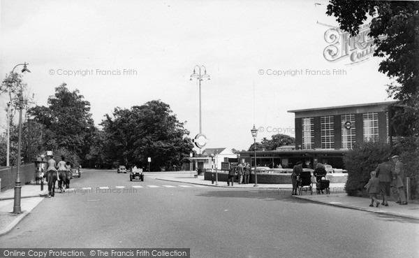Photo of Oakwood, Bramley Road c.1955