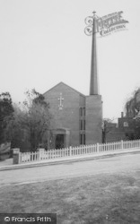 St Thomas's Church c.1965, Oakwood