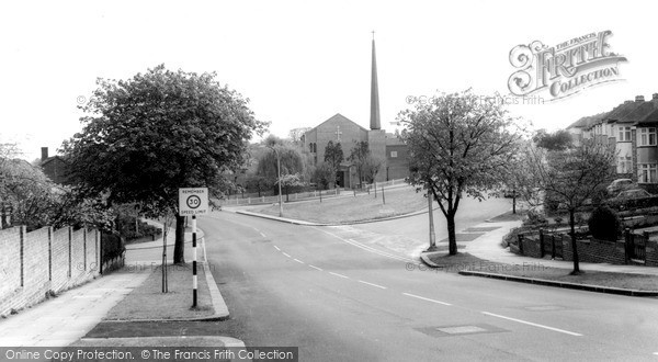 Photo of Oakwood, St Thomas's Church, Prince George Avenue c.1965