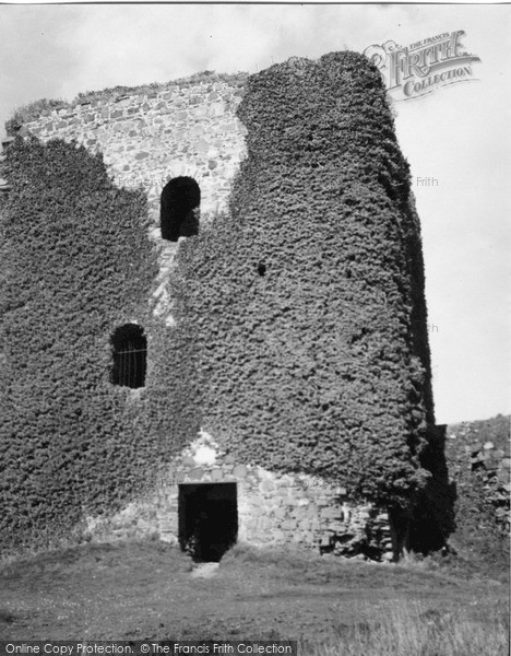 Photo of Oban, Dunollie Castle 1949