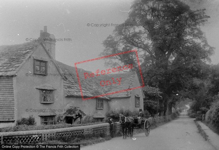 Photo of Ockley, Cottage 1903
