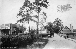 Street 1906, Ockley