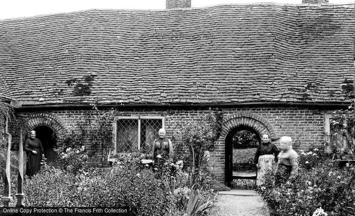Photo of Odiham, Almshouse 1910